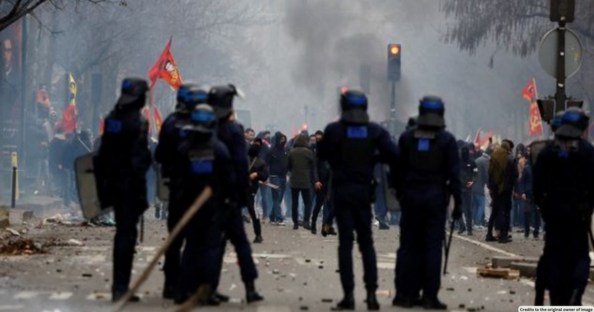 Paris: Police, protesters clash for second day after deadly attack on Kurdish